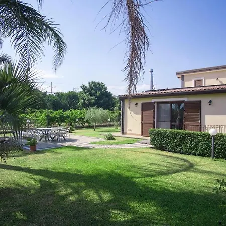 Gusmano Hébergement de vacances